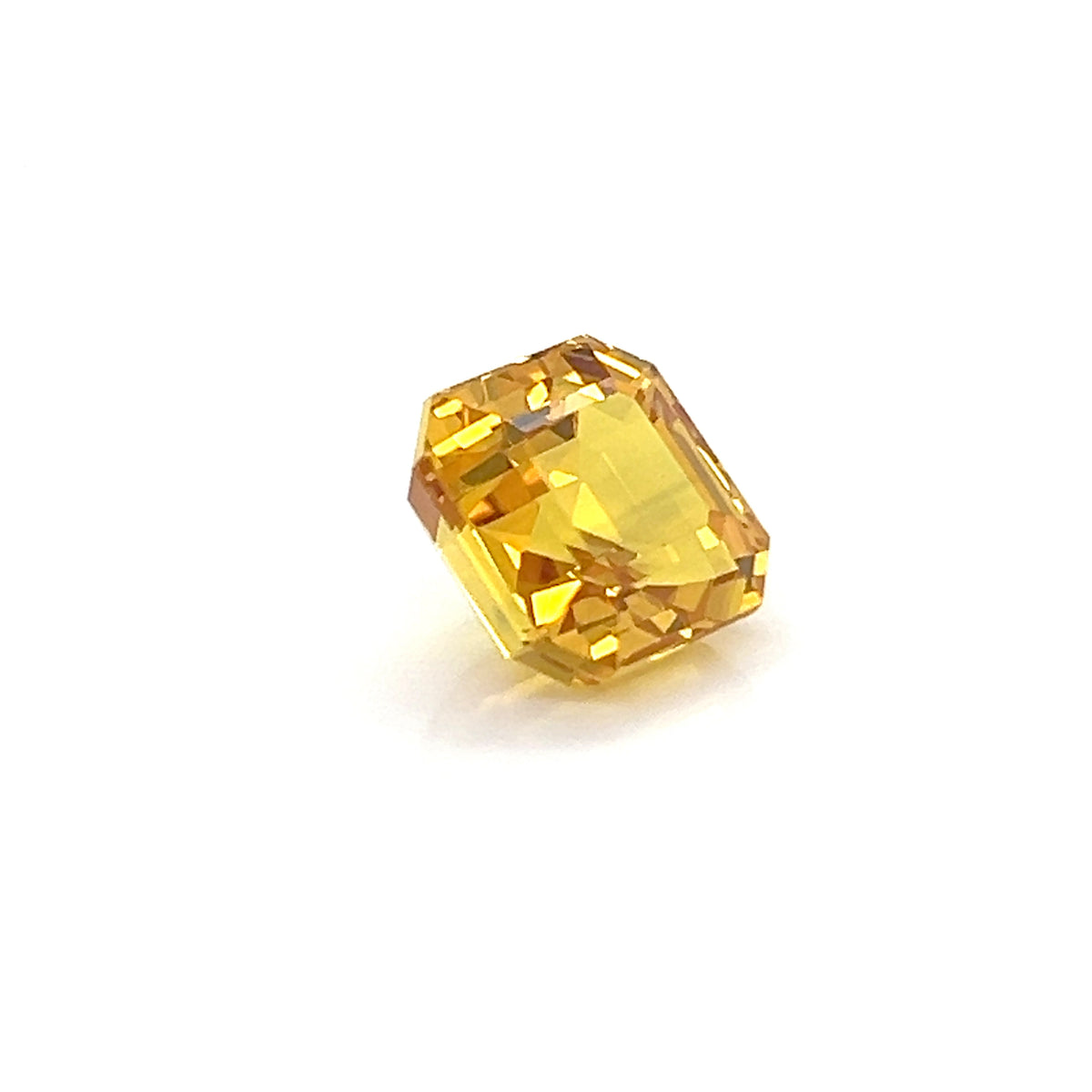 YELLOW SAPPHIRE EMERALD CUT
