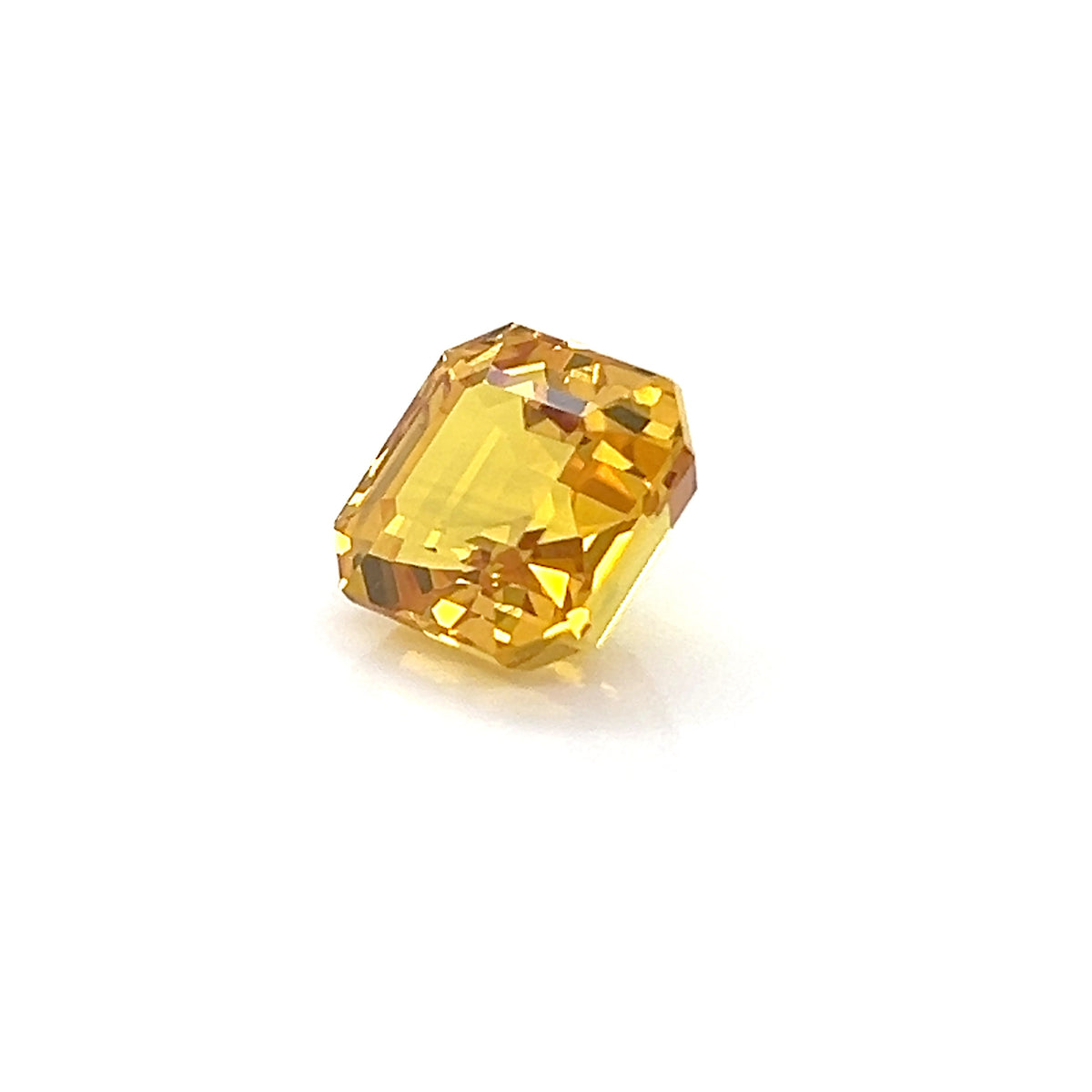 YELLOW SAPPHIRE EMERALD CUT