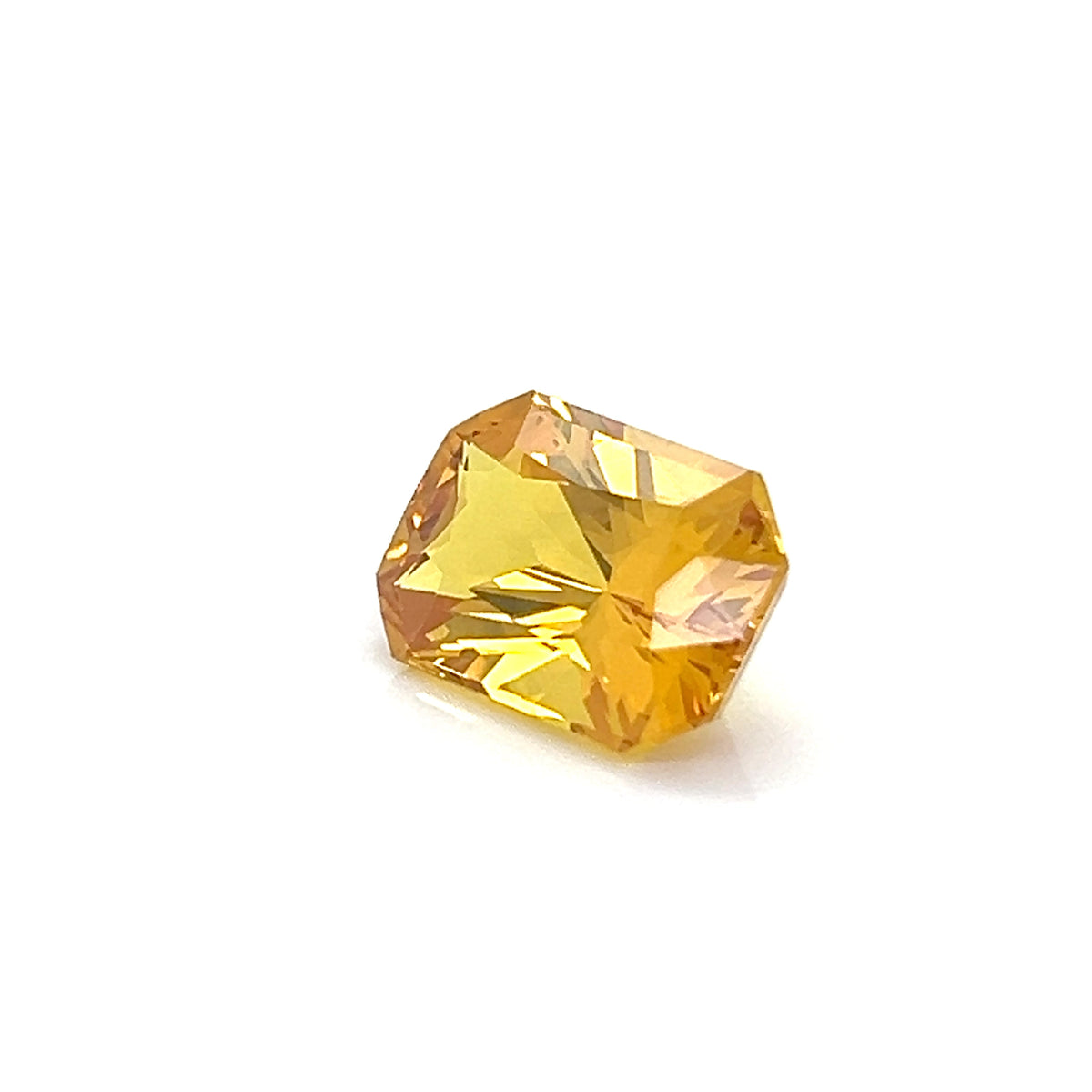 YELLOW SAPPHIRE RADIANT CUT