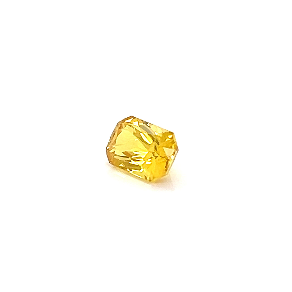 YELLOW SAPPHIRE RADIANT CUT