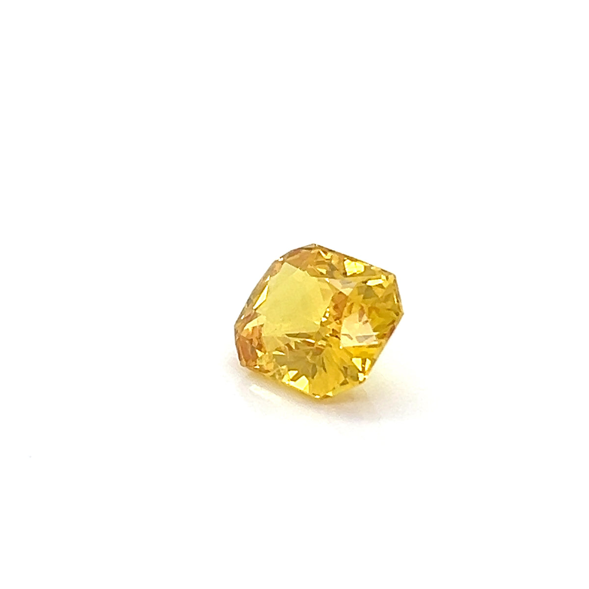 YELLOW SAPPHIRE RADIANT CUT
