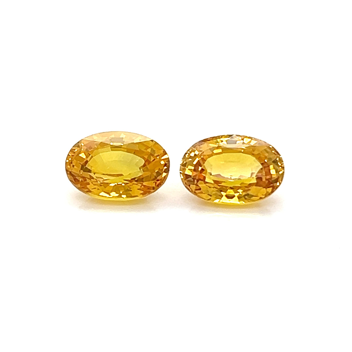 YELLOW SAPPHIRE OVAL