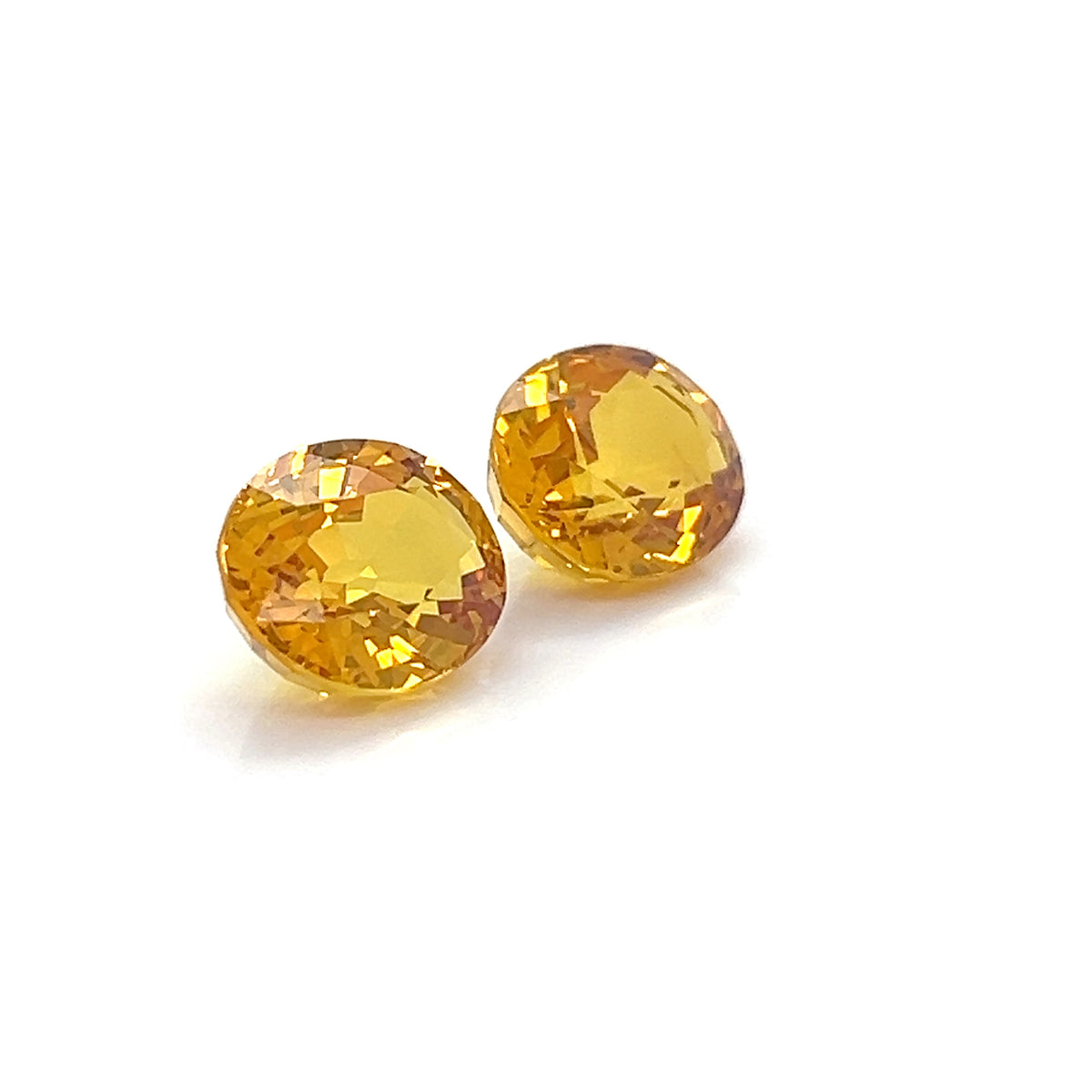 YELLOW SAPPHIRE OVAL