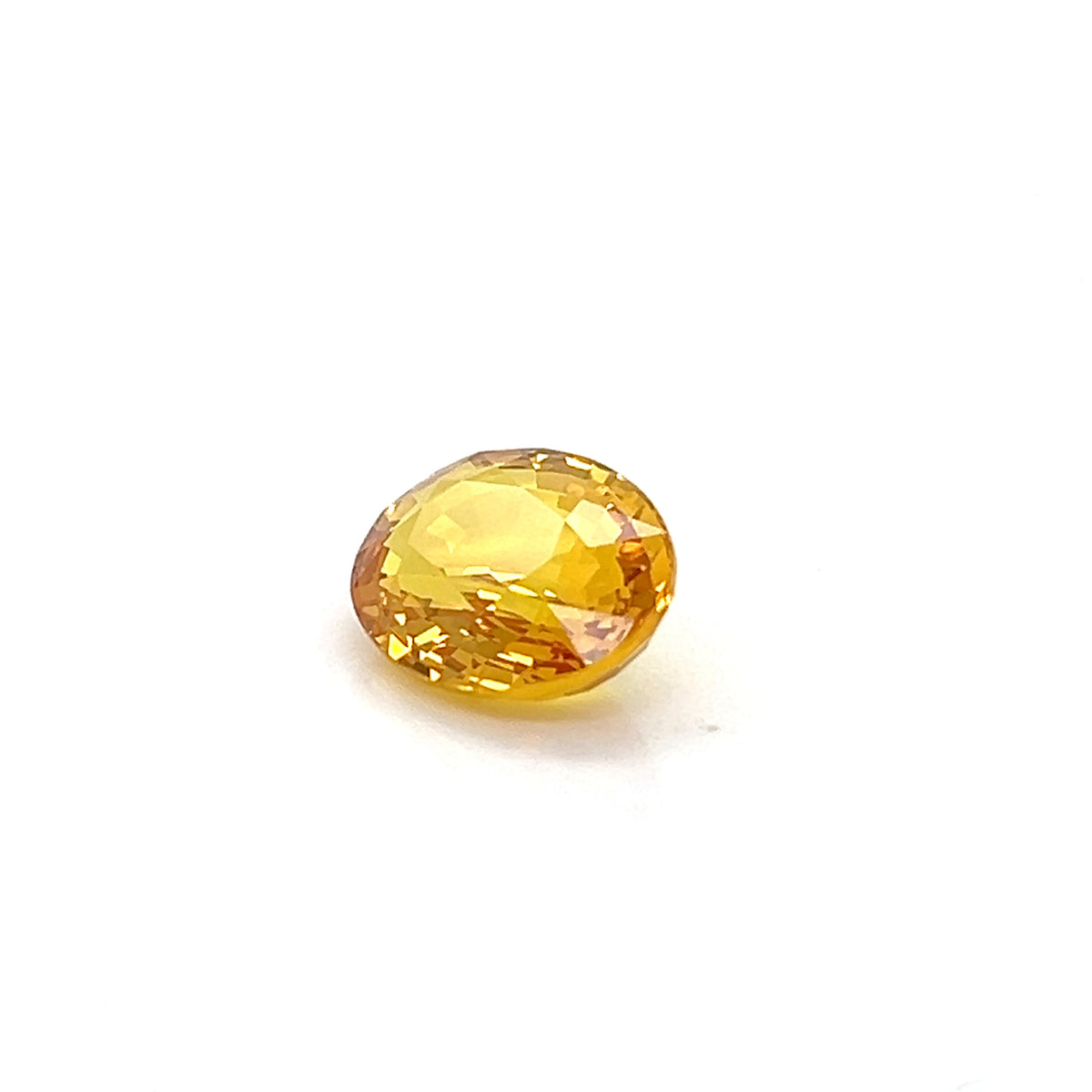 YELLOW SAPPHIRE OVAL