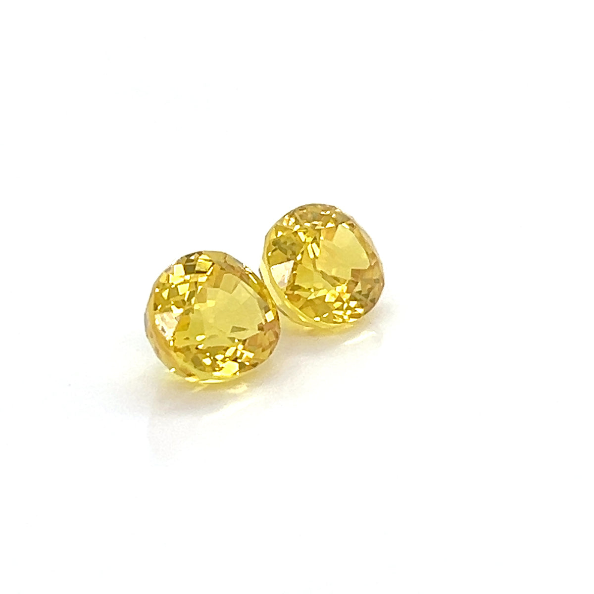 YELLOW SAPPHIRE OVAL