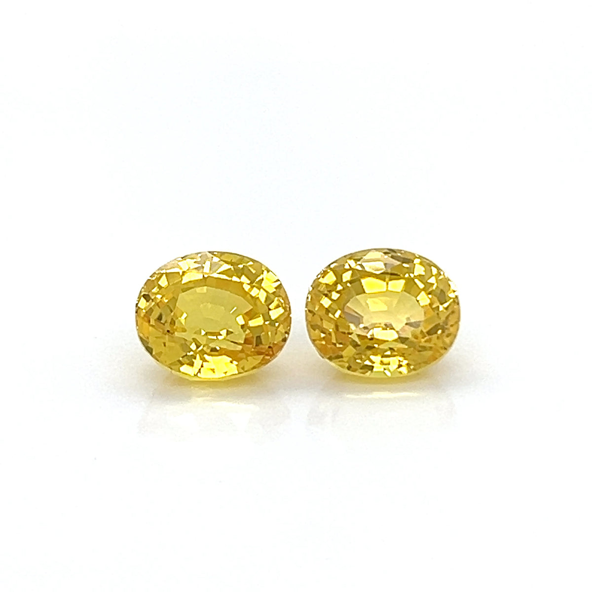 YELLOW SAPPHIRE OVAL
