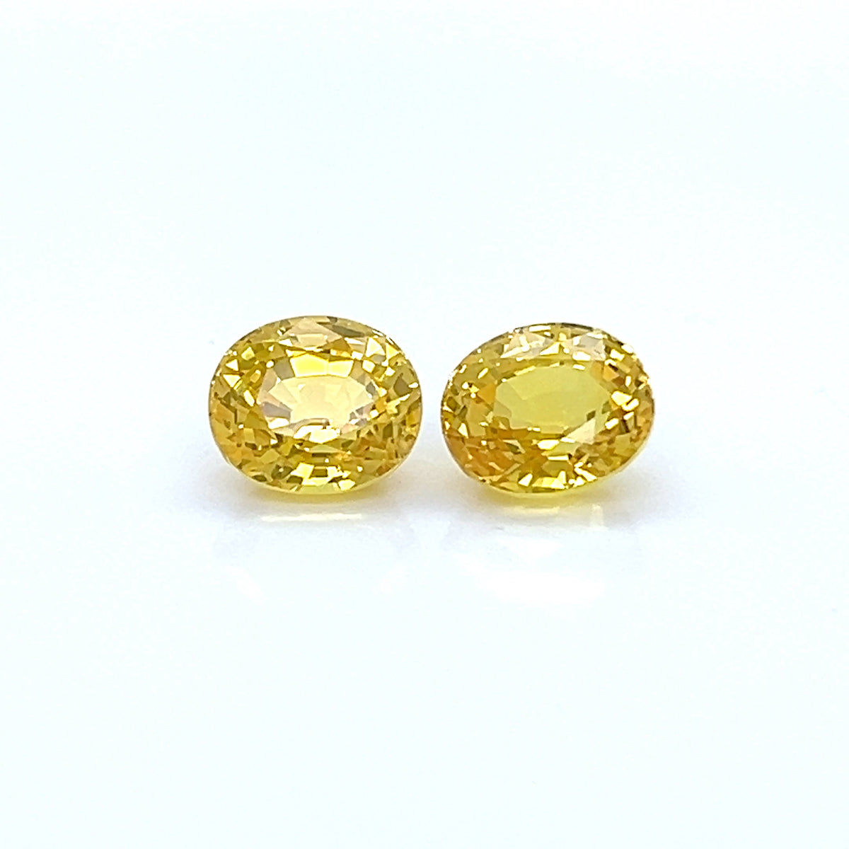 YELLOW SAPPHIRE OVAL