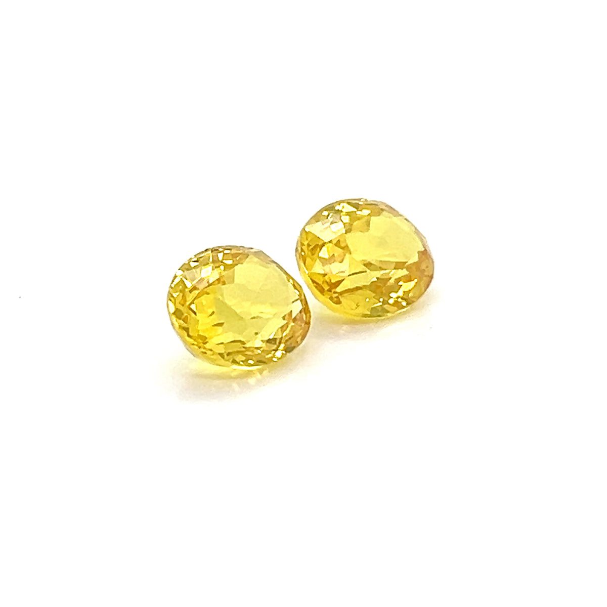 YELLOW SAPPHIRE OVAL