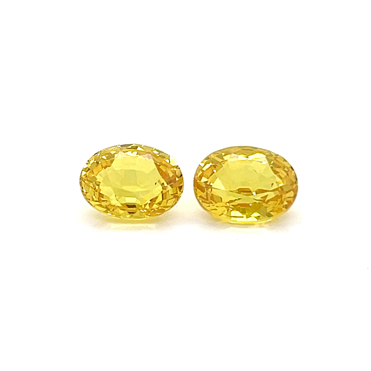 YELLOW SAPPHIRE OVAL