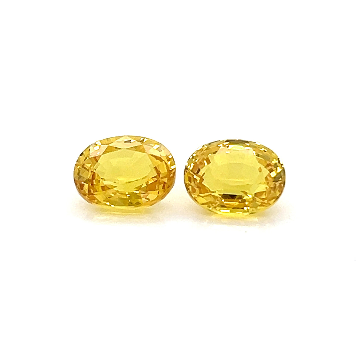 YELLOW SAPPHIRE OVAL