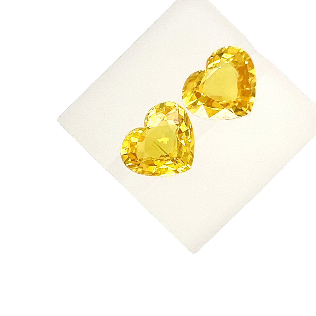 YELLOW SAPPHIRE HEART
