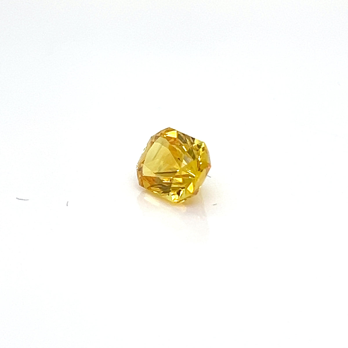 YELLOW SAPPHIRE RADIANT CUT