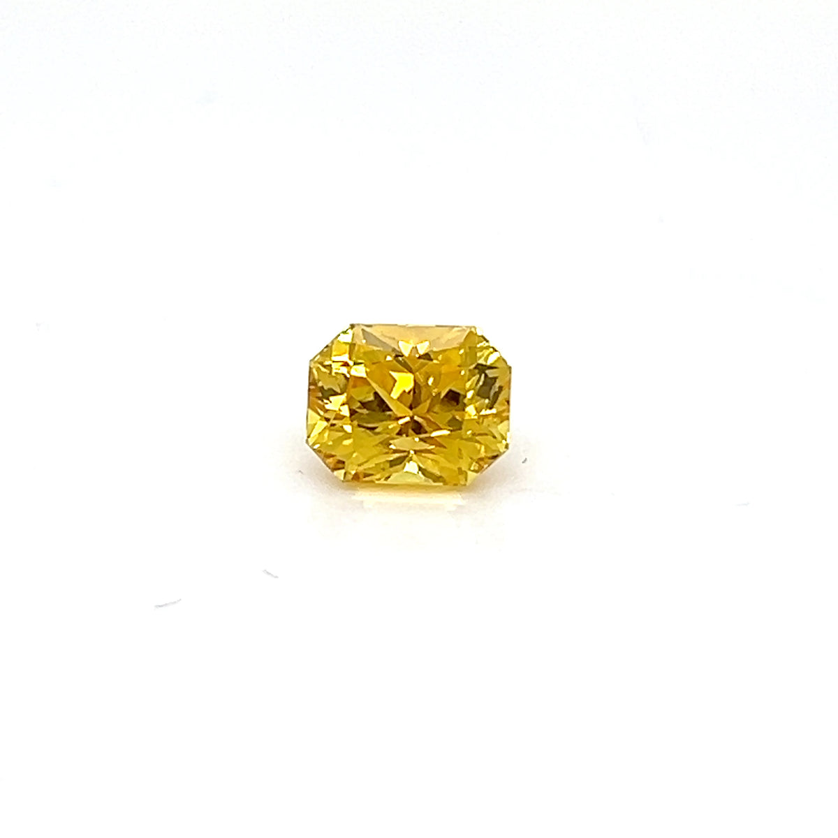 YELLOW SAPPHIRE RADIANT CUT