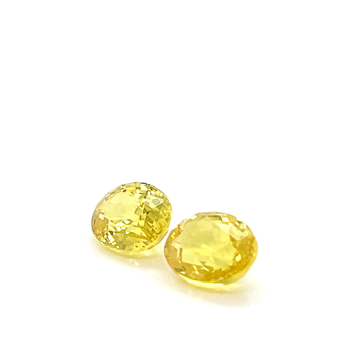 YELLOW SAPPHIRE OVAL