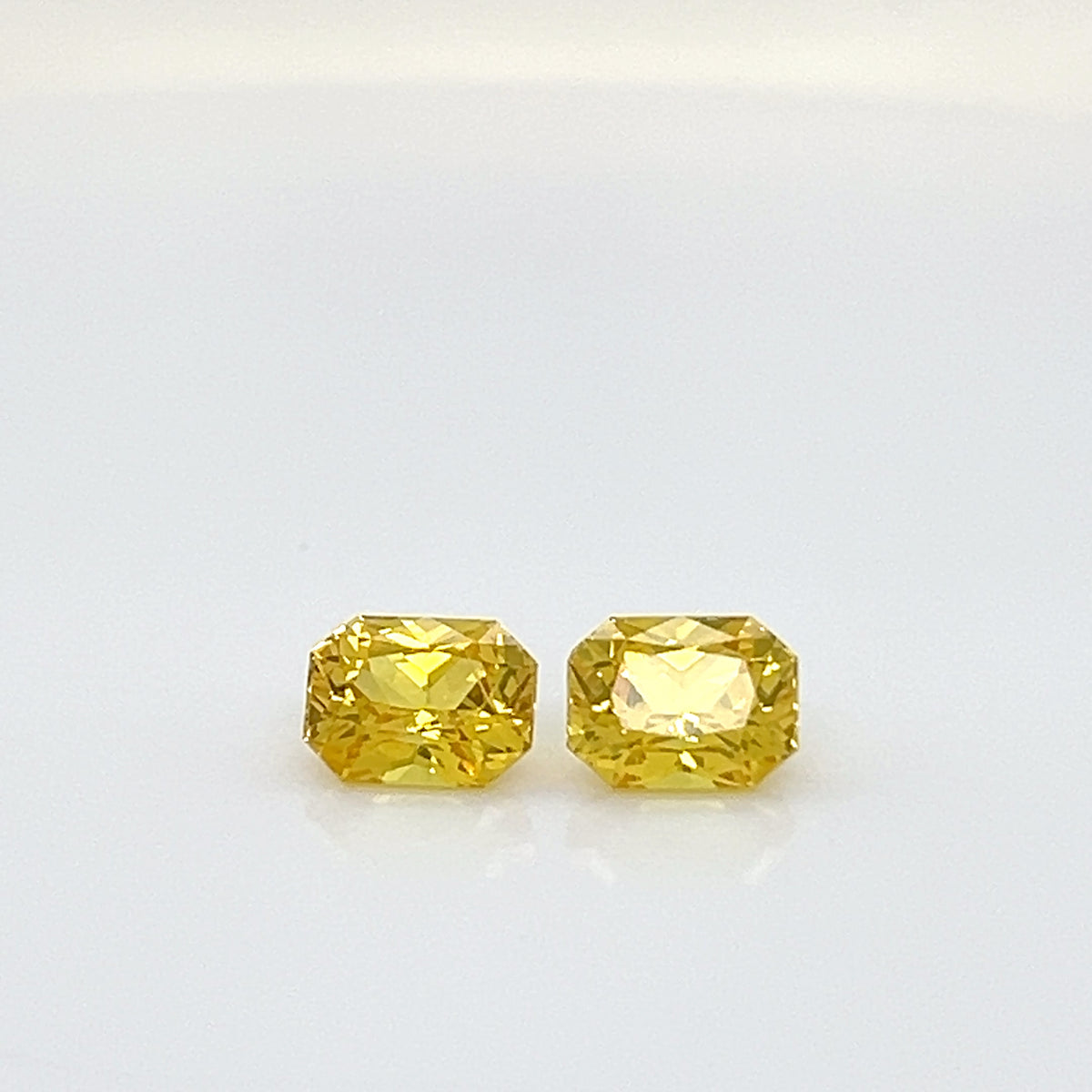 YELLOW SAPPHIRE RADIANT CUT