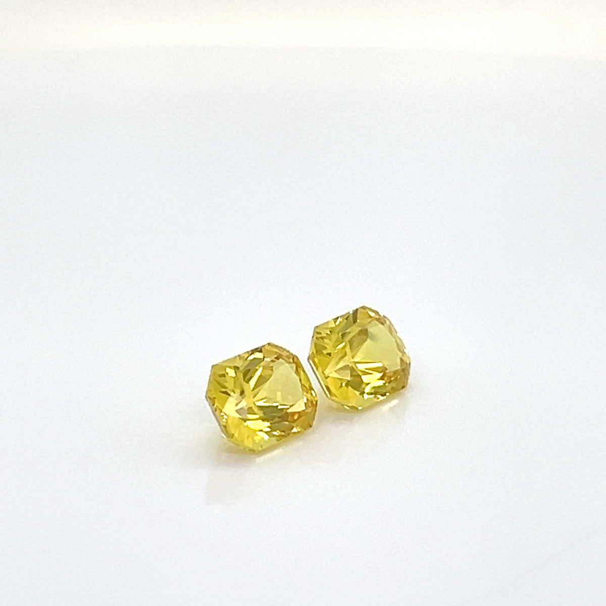 YELLOW SAPPHIRE RADIANT CUT