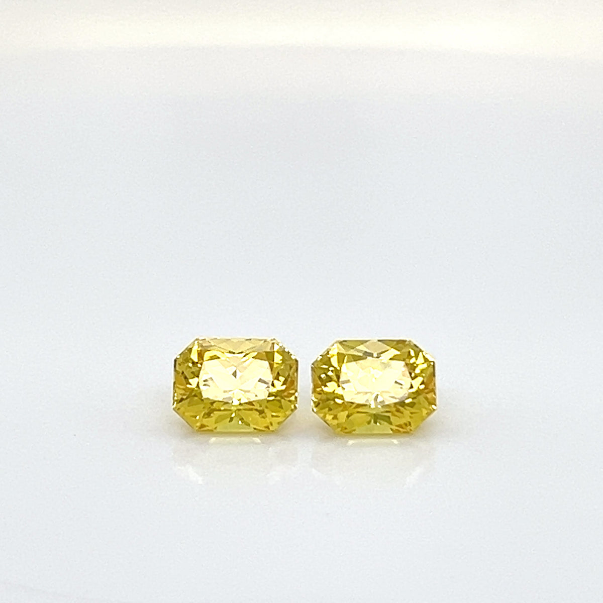 YELLOW SAPPHIRE RADIANT CUT