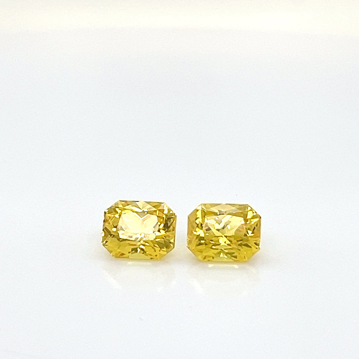 YELLOW SAPPHIRE RADIANT CUT