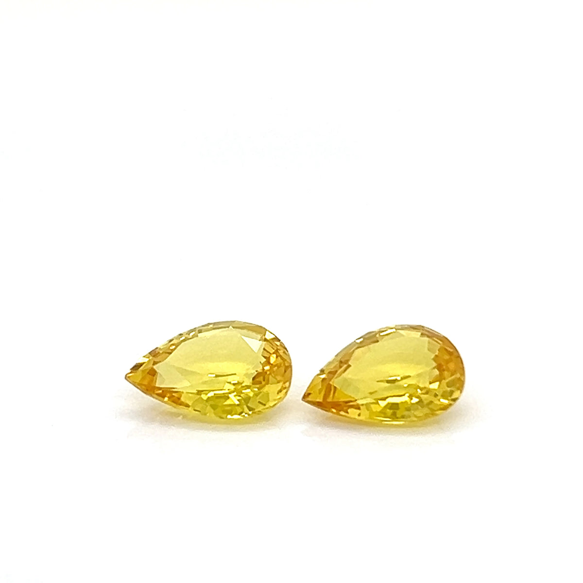 YELLOW SAPPHIRE PEAR