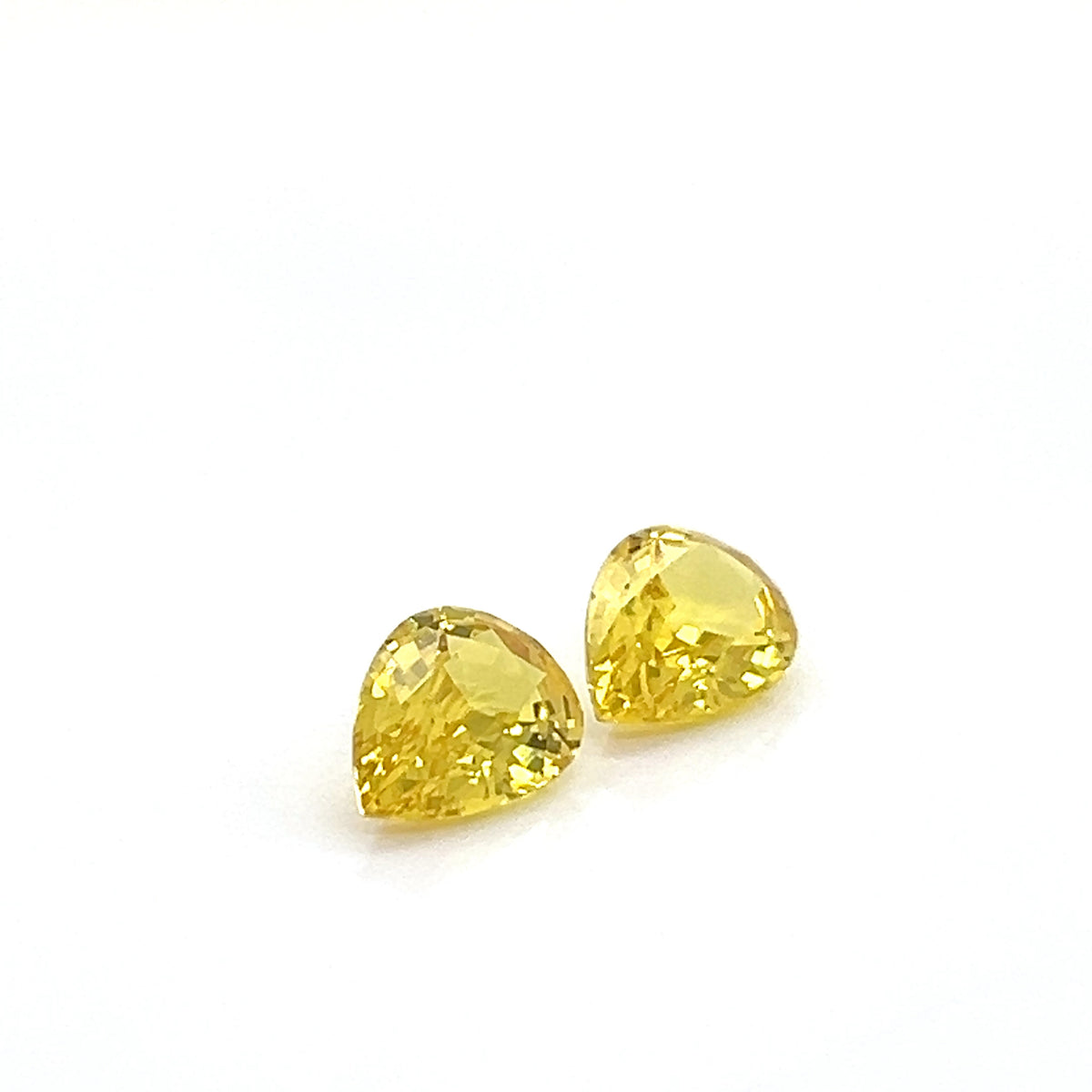 YELLOW SAPPHIRE PEAR