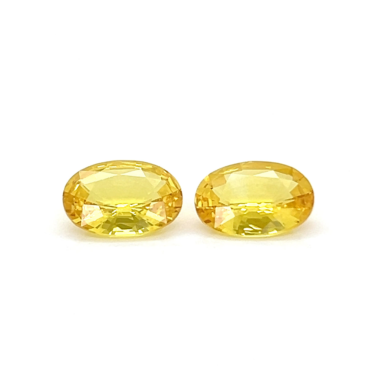 YELLOW SAPPHIRE OVAL