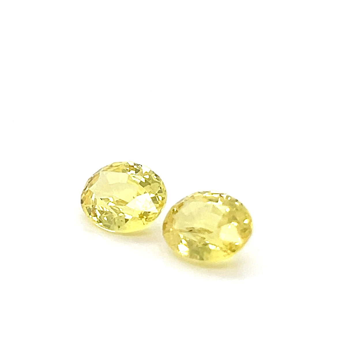 YELLOW SAPPHIRE OVAL