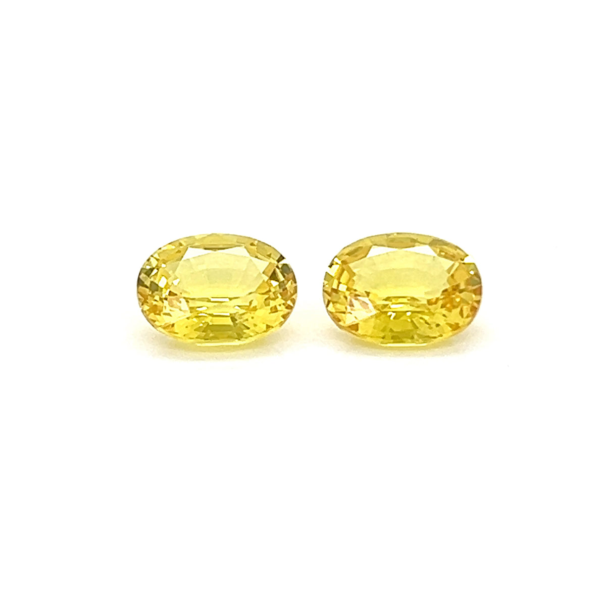 YELLOW SAPPHIRE OVAL