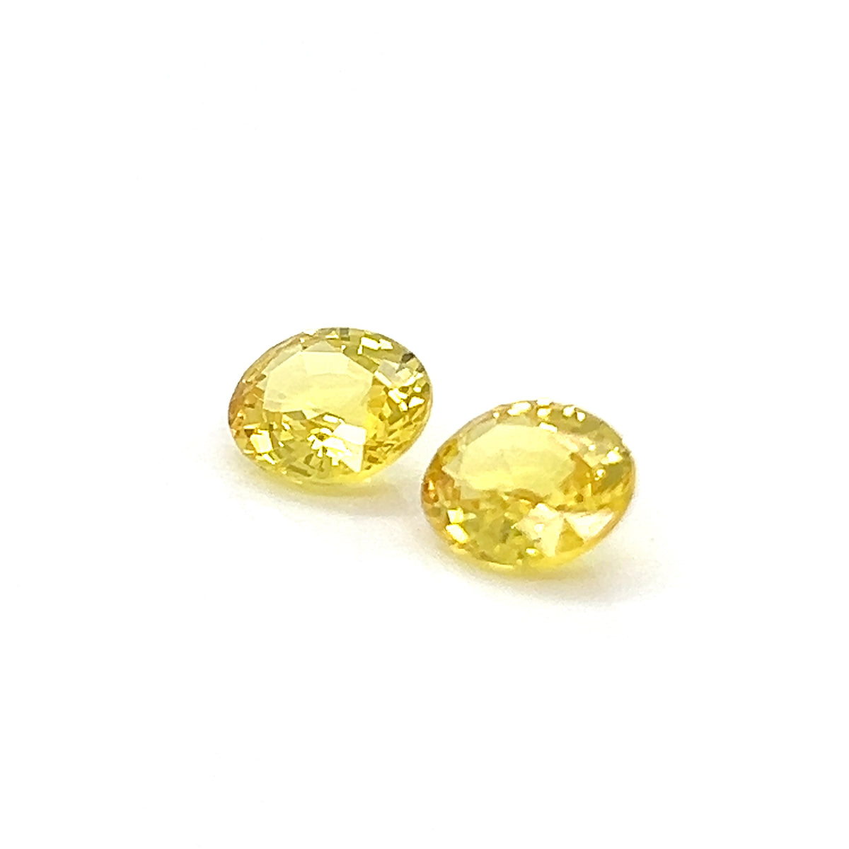 YELLOW SAPPHIRE OVAL