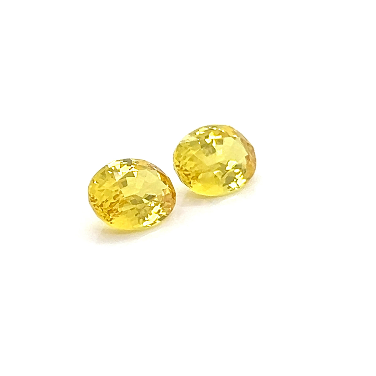 YELLOW SAPPHIRE OVAL