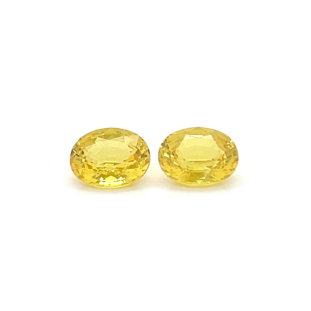 YELLOW SAPPHIRE OVAL