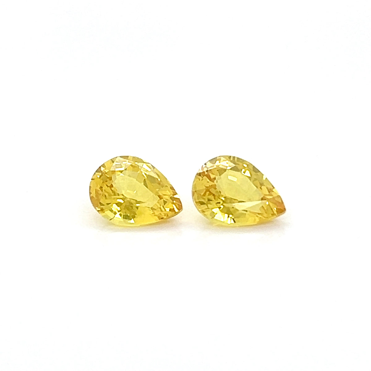 YELLOW SAPPHIRE PEAR