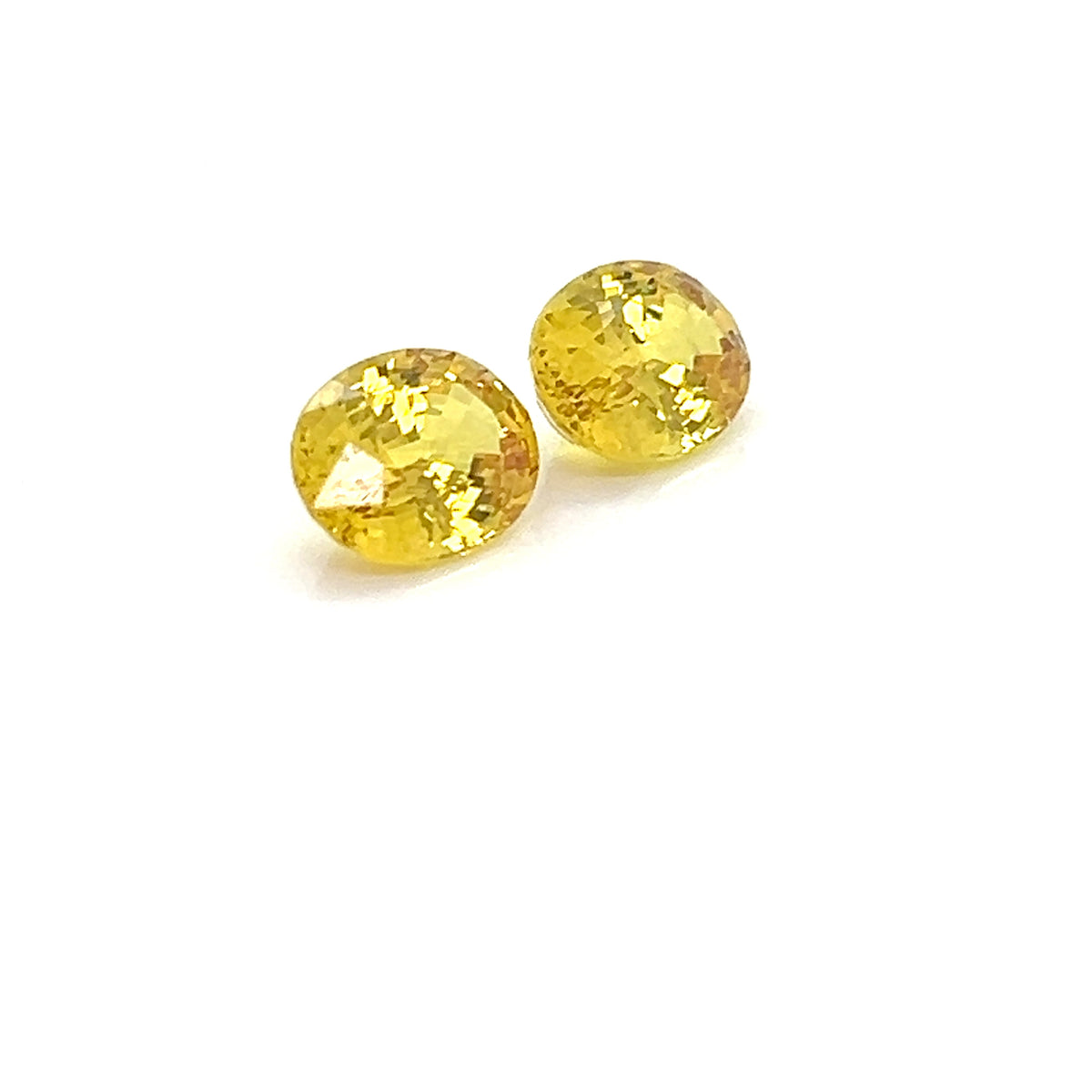 YELLOW SAPPHIRE OVAL