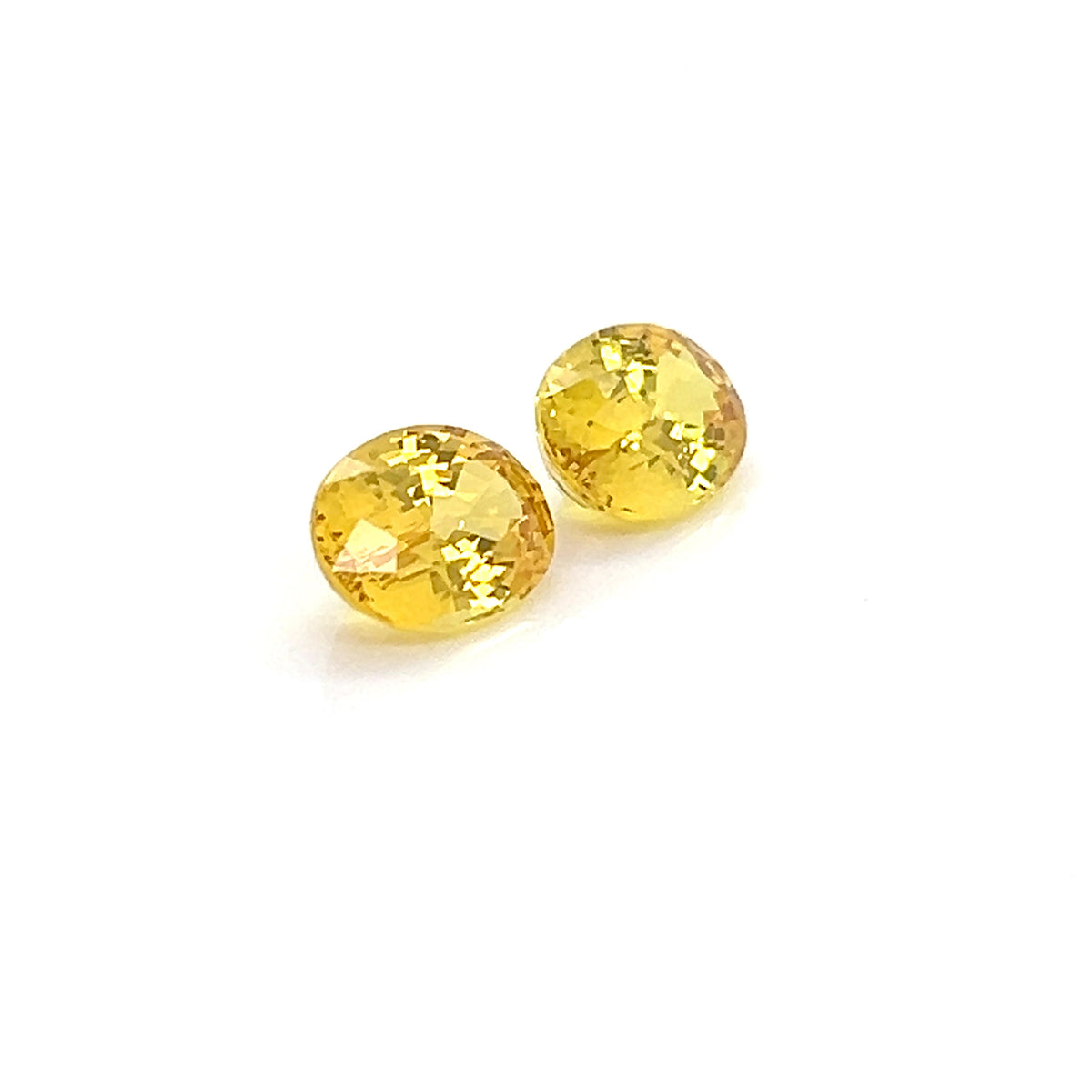 YELLOW SAPPHIRE OVAL