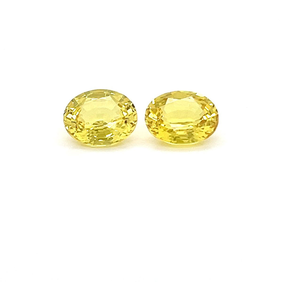 YELLOW SAPPHIRE OVAL