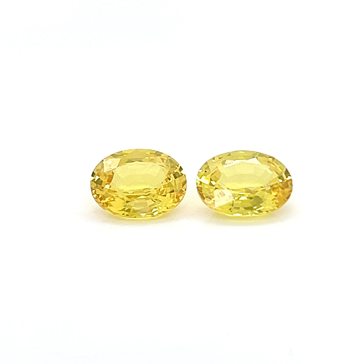 YELLOW SAPPHIRE OVAL