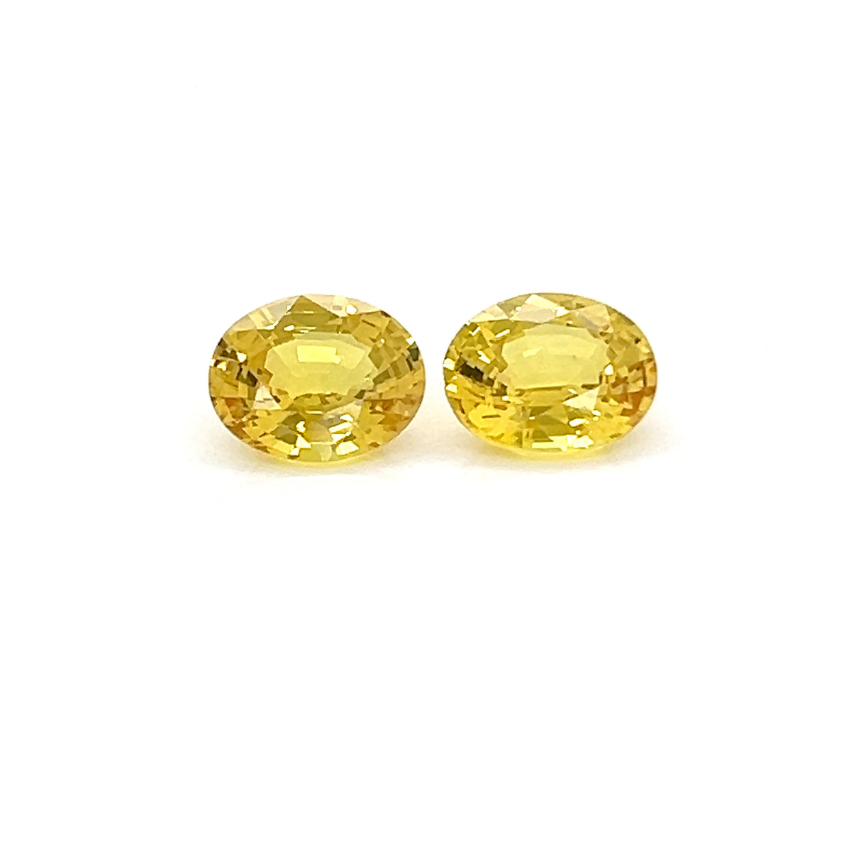 YELLOW SAPPHIRE OVAL